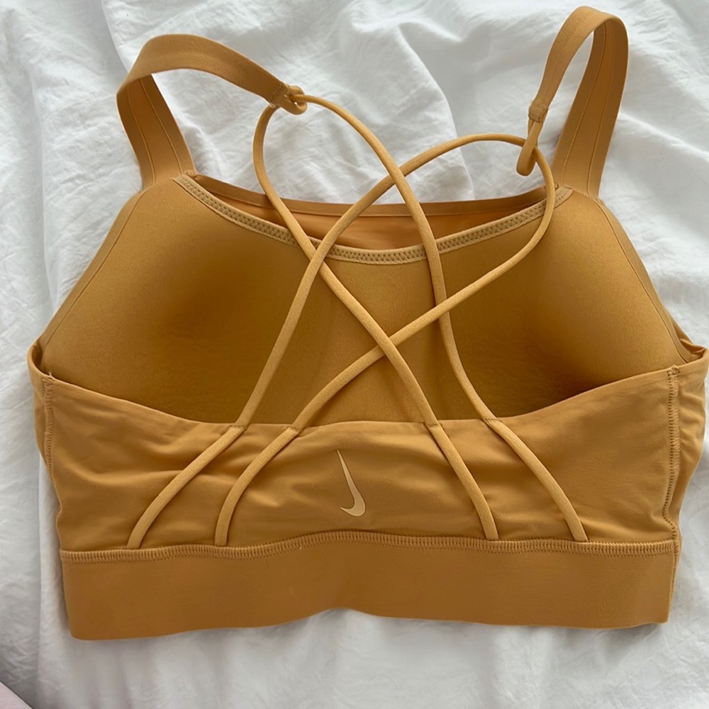 Swoosh Luxe Dri-FIT sports bra- never used